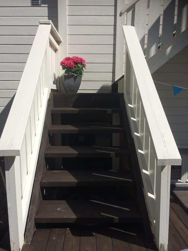 Escaleras hasta el departamento.