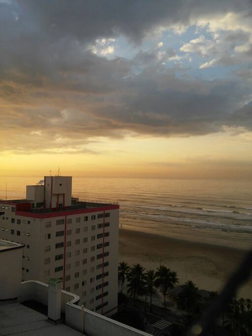 Olha o nascer do sol gente!