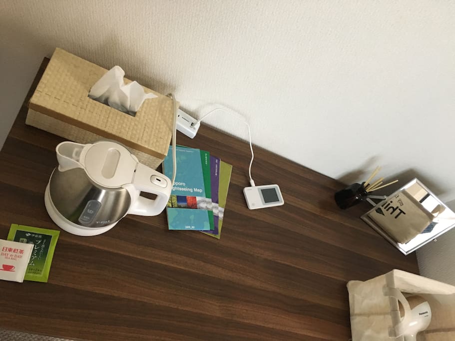 Tea kettle, hair dryer, portable wify