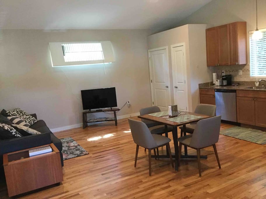 Spacious living/dining area. Smart TV.