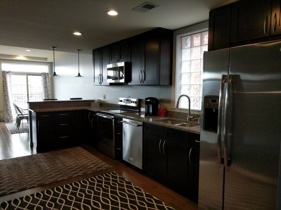 Kitchen fully equipped!