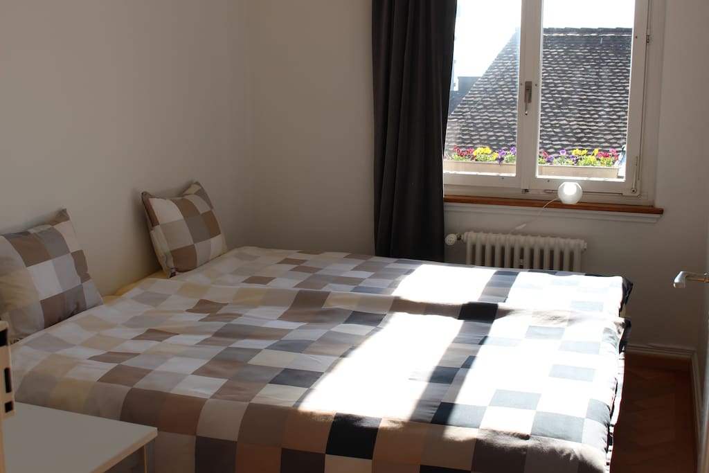 cosy sleeping room, new mattress, new bed, very comfortable