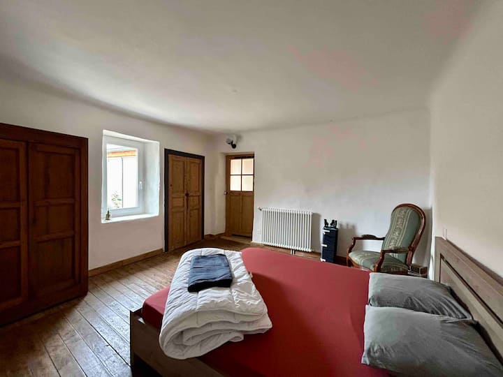 Chumba cha ghorofa ya kwanza 