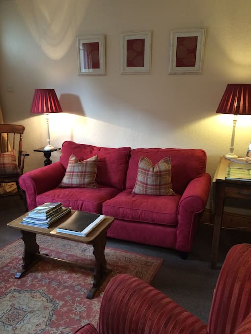 sitting room with dining table