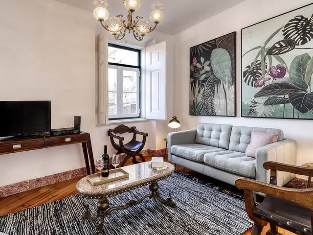 Lisbon Spacious House with Amazing View gallery image 5