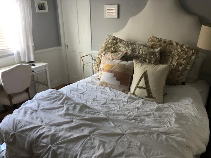 Dhomë gjumi # 3-krevatme madhësi të plotë