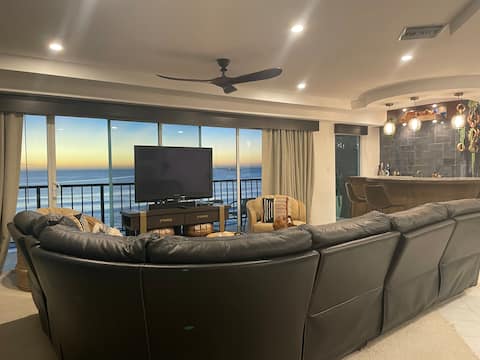 Oceana Oceanfront Penthouse Downtown Papas & Beer