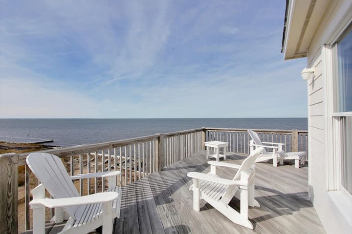 Private Sandy Beach/Pool&TennisClub/Pier