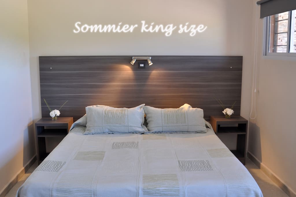 Cama sommier. Amalfi y Napoli