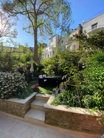 Notting Hill- superb 3 bedroom garden apartment gallery image 2