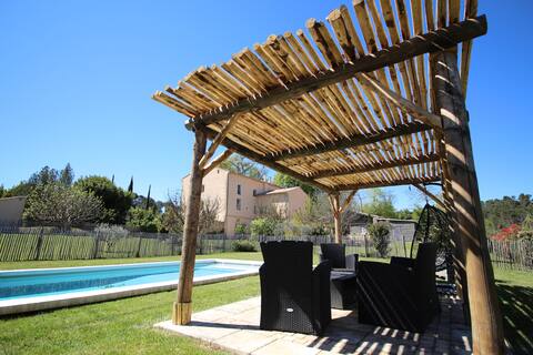 5* house with Aix /Luberon pool
