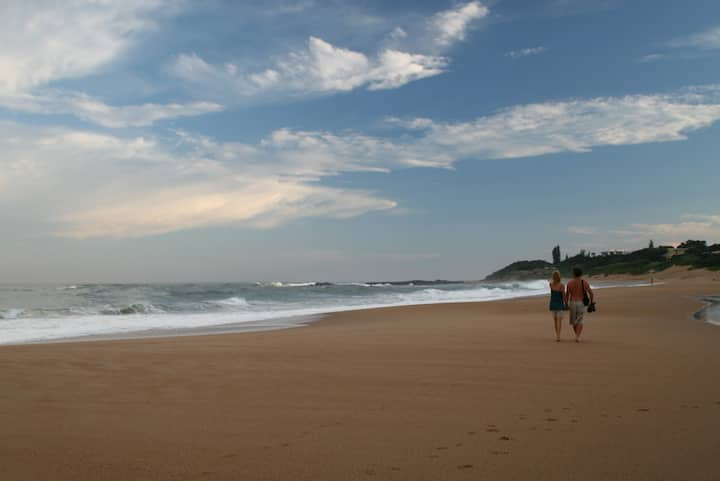 Log cabin with sea view @ The Spot Backpackers