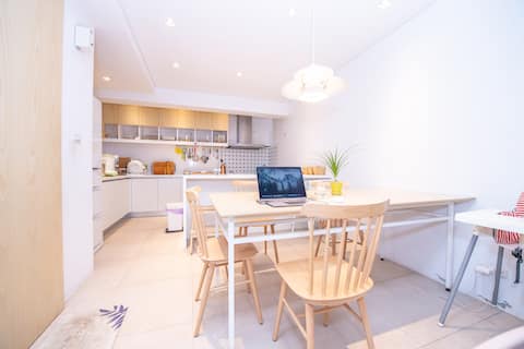 2019 NEW!! Room with balcony+bathroom in Kaohsiung