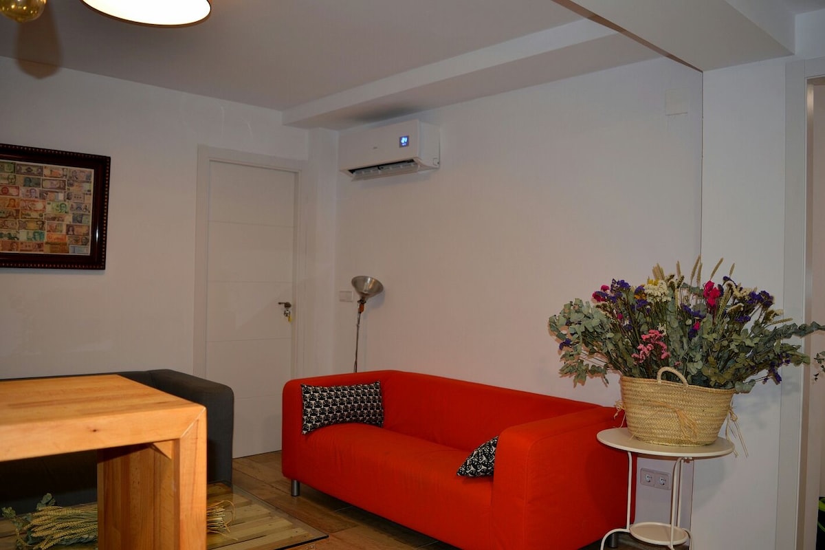 Top Airbnb: Excellent discount. Apartment 5 minutes from the beach. in Benimaclet