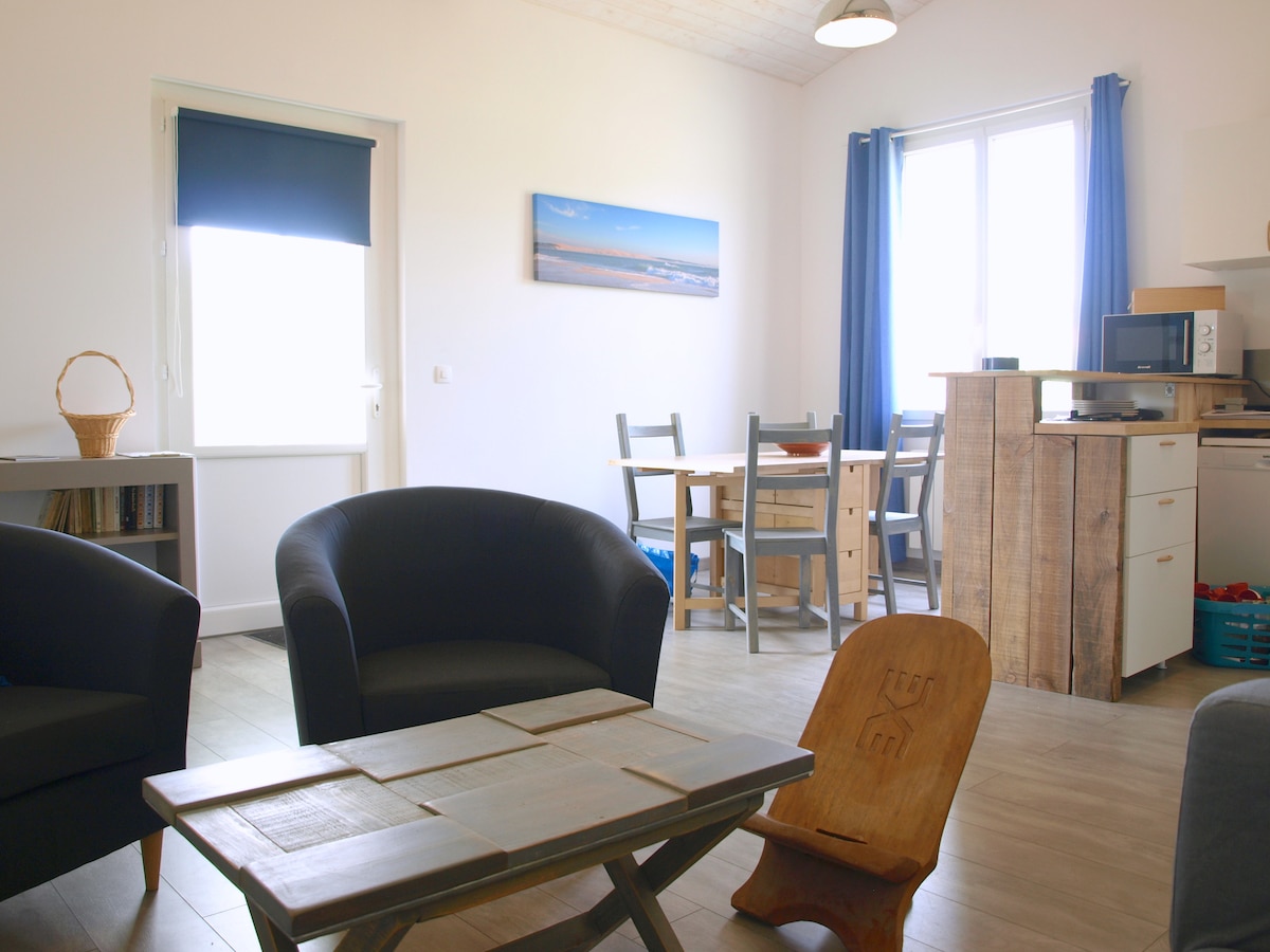 Top performing Airbnb: Vacation home between Soulac and Montalivet. in Grayan Et L'hôpital