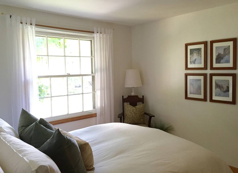 Mid Bdrm 2