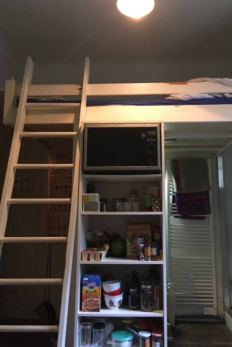 Lit Mezzanine