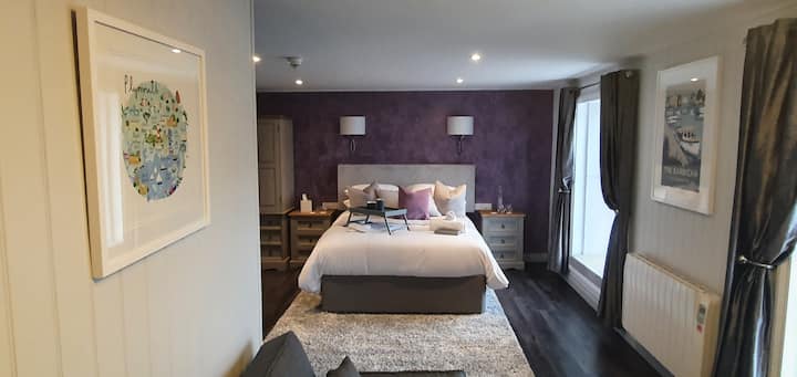 The Three Crowns B&b Family Room 1 - Cawsand