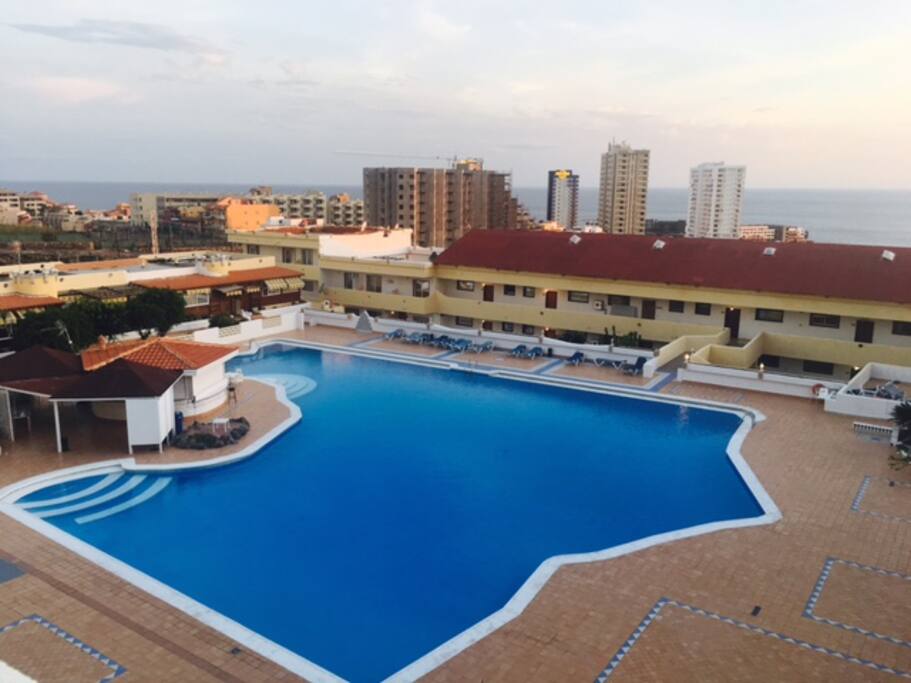 PISCINA COMUNITARIA DEL COMPLEJO