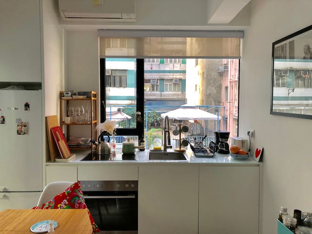 Gorgeous designer 1br flat in the heart of SYP