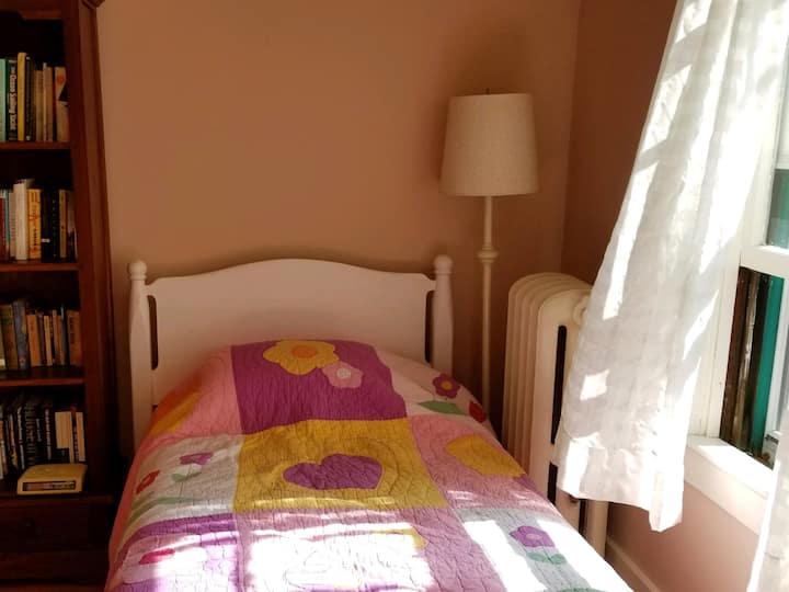 Dhomë gjumi 1