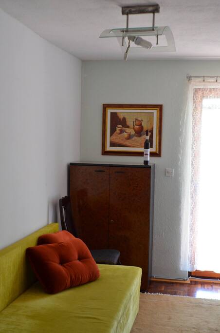 Single bed Room