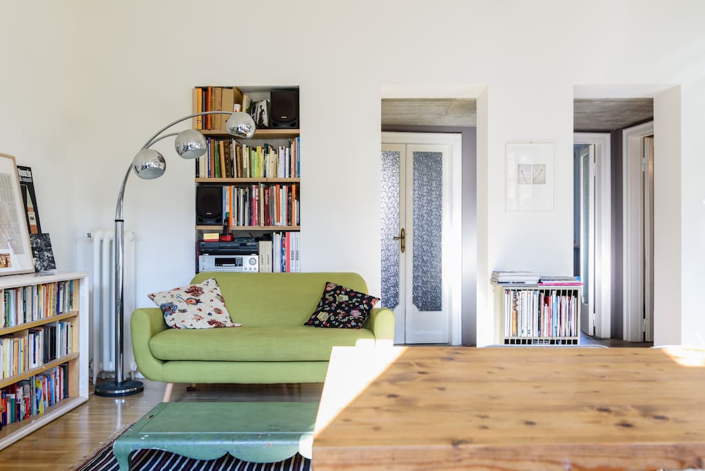 Livingroom side B