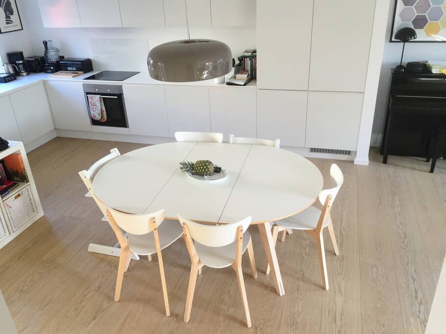 Kitchen/dining area