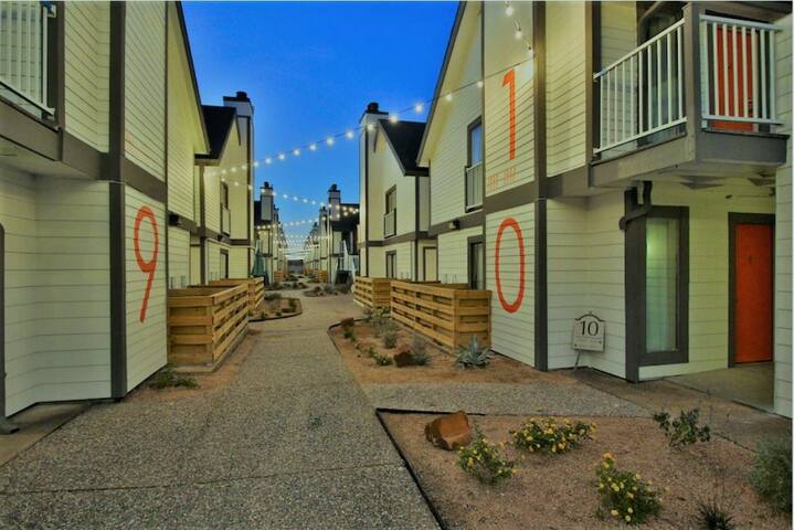 Airbnb 1220 Holcombe Blvd Vacation Rentals Places To Stay