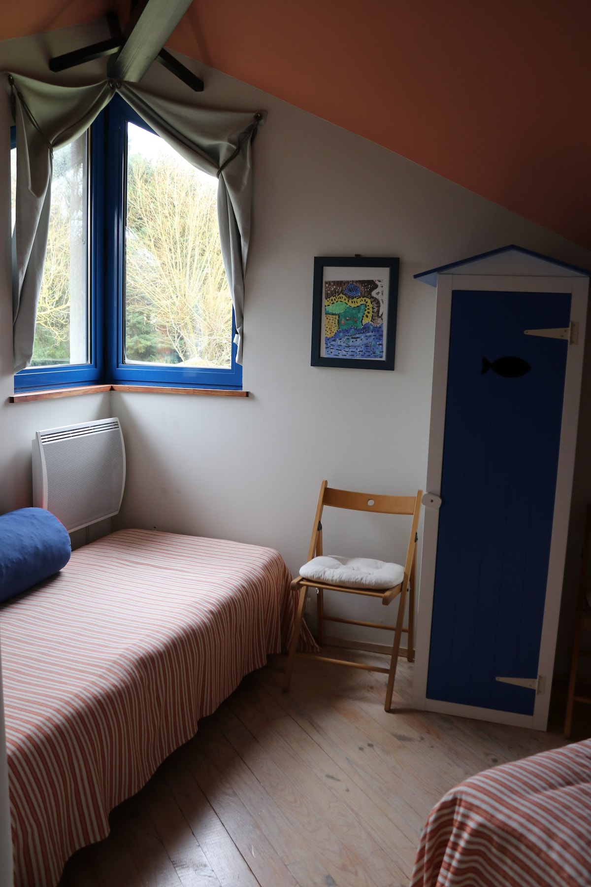 Chumba cha kulala 2 - vitanda 2 vya mtu mmoja - Februari 2020