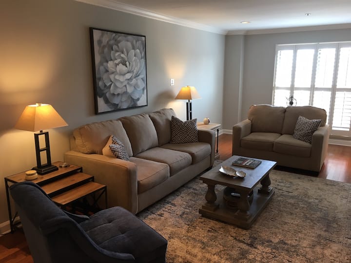 Auburn Vacation Rentals House and Apartment Rentals Airbnb