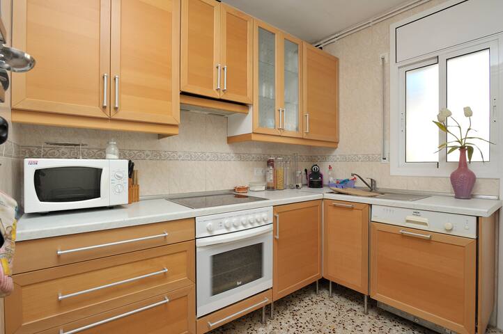 Flat in CUNIT looking sea side 