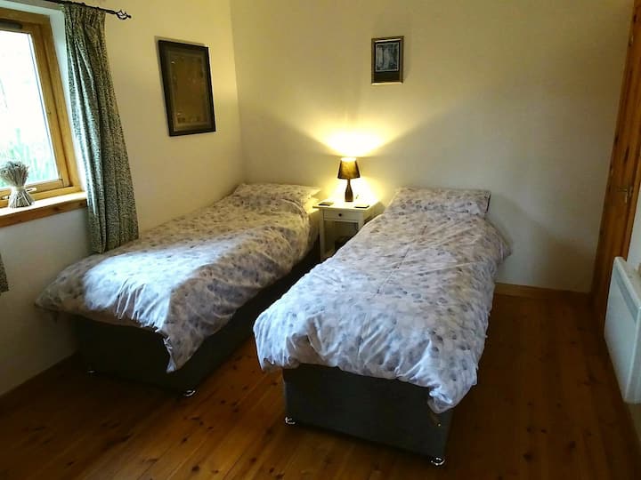 Bedroom 2 (ground floor) - the twin beds can be zipped together to make a kingsize double on request! 