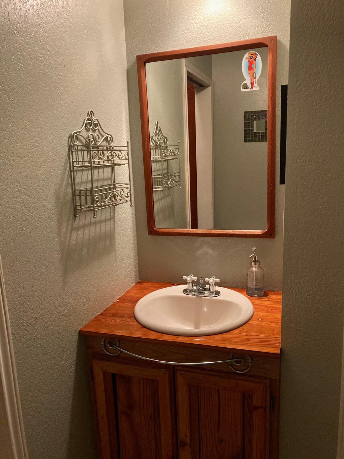 Monthly rental. Fab, Fun space!