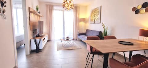 Top Airbnb: Stylish, modern 3-room apartment in Liebenau