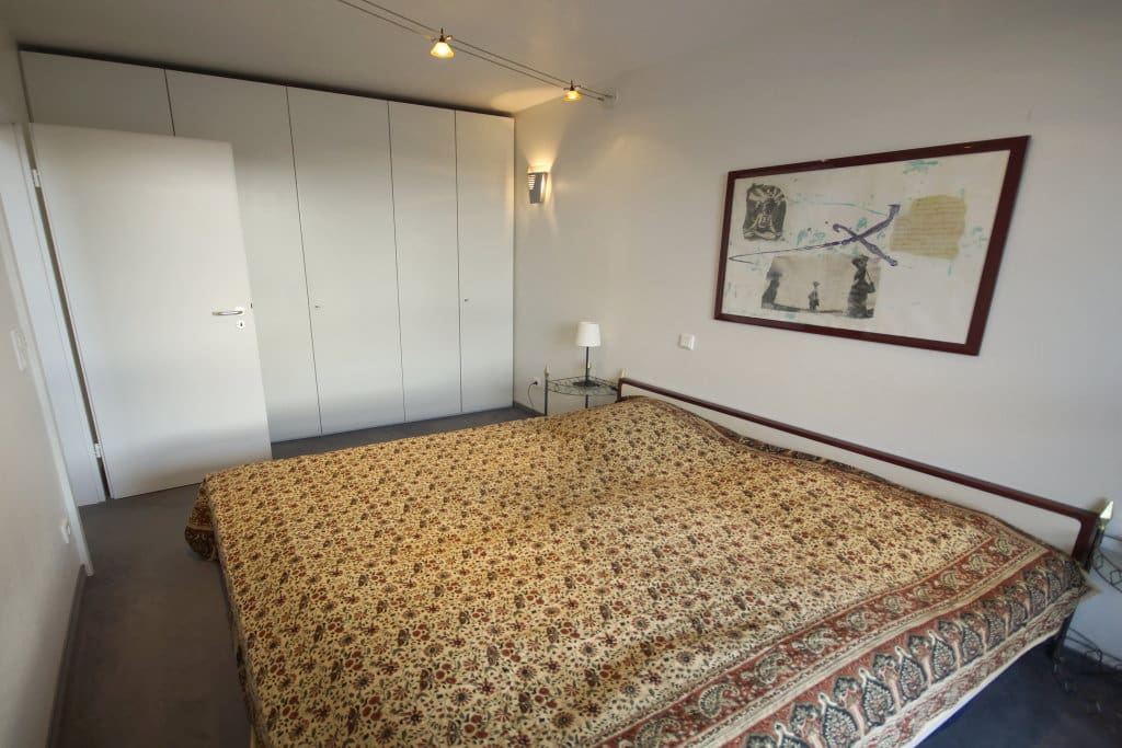 grosses Schlafzimmer Bett 200x200