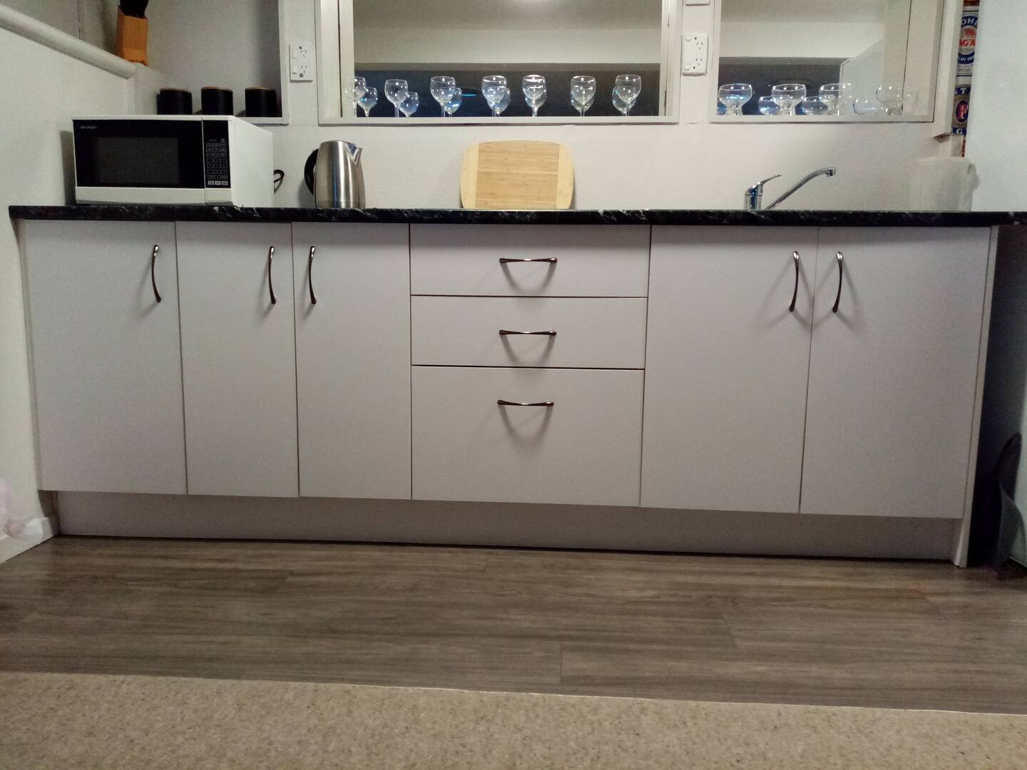 Self-contained Flat In Whataupoko 4