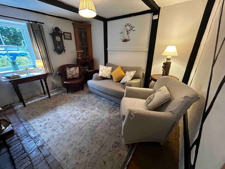 Daisy Cottage … Discover Suffolk - Dunwich