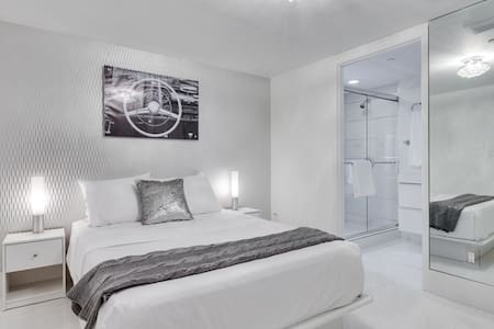 South Beach Modern B&B FREE Breakfast FREE parking