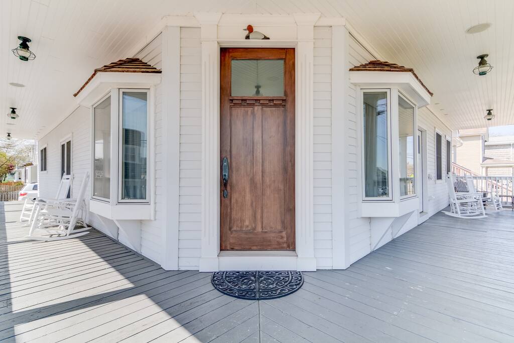 Wrap Around Porch and 3 Porches all with Water Views