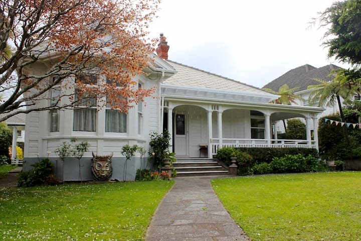 Rachel Callaghan Landscape Architect Nz Office Garden Makeover