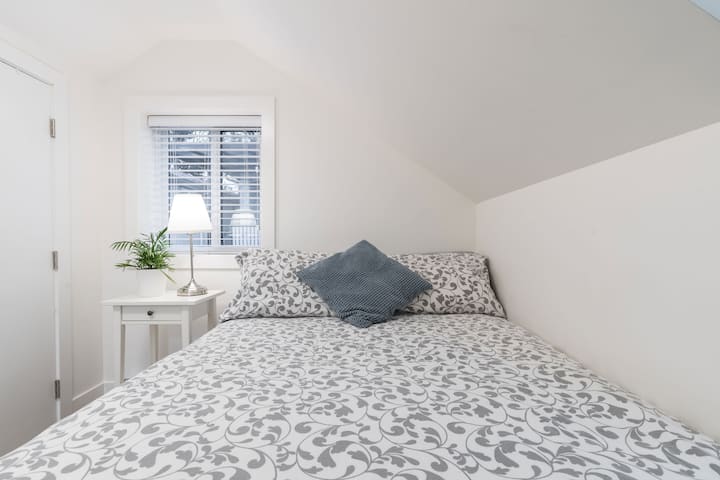 Et af soveværelserne på øverste etage