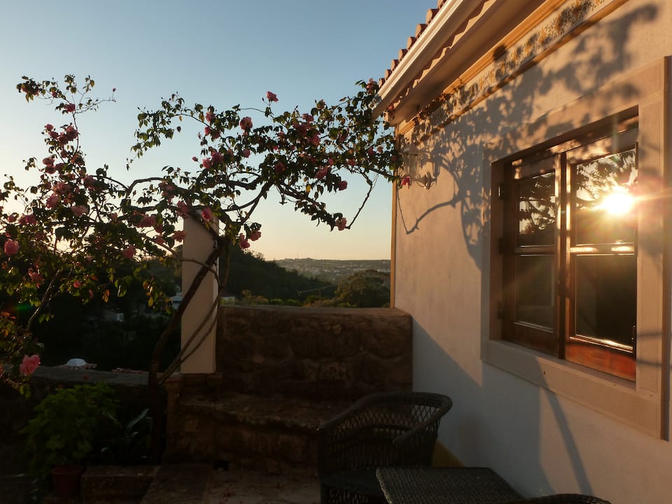 A stone cottage on a terraced garden in the heart of Sintra, Sintra, Lisbon District, Portugal, photo 9 of 10