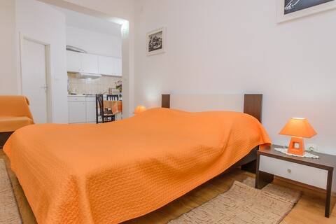 Top performing Airbnb: Studio Apartments Kastel 1 in Kaštel Štafilić