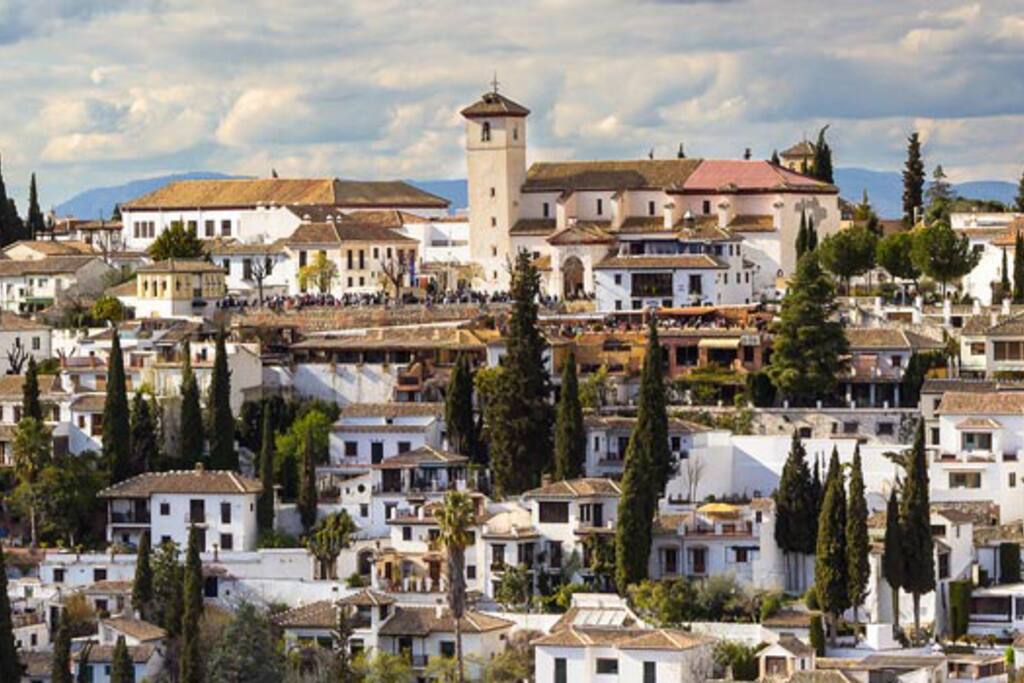 Barrio del Albaycin-Patrimonio de la Humanidad