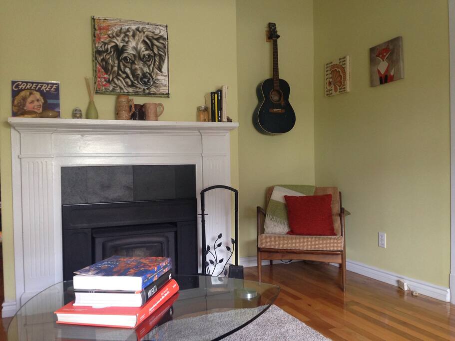 Woodstove! Super cozy on chilly nights.