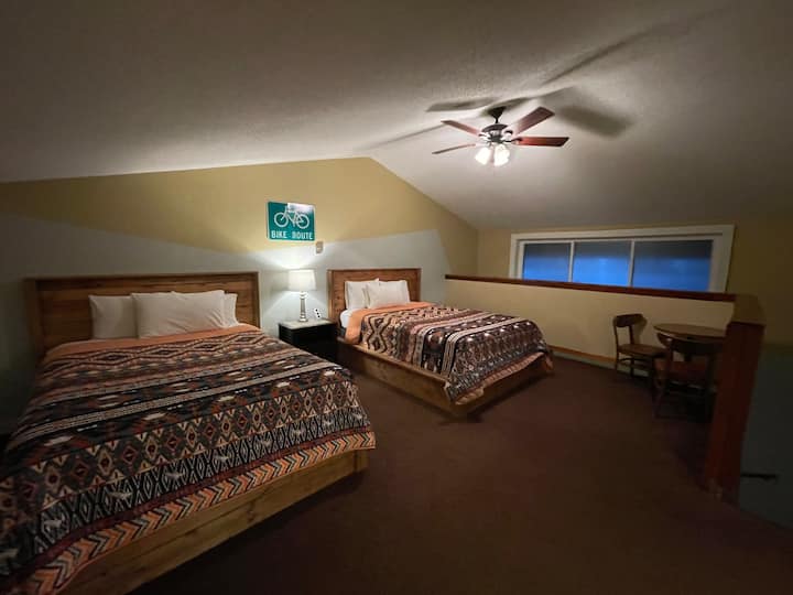 Palisade Head Holiday Rentals & Homes Beaver Bay Township, MN Airbnb