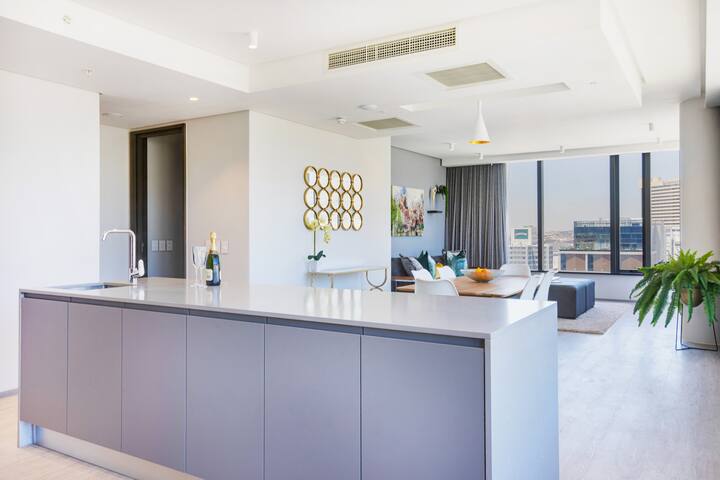 Always-Power DeWaterkant City Sanctuary gallery image 4