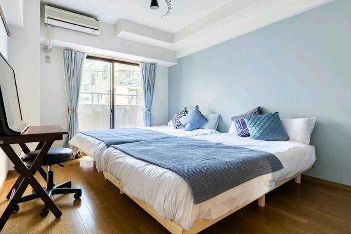 渋谷まで一駅3分！下北沢駅徒歩3分 2room 4ベッド MAX8人 長期滞在歓迎 古着の街 gallery image 3