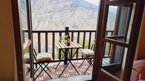Roxy House
Apt # Walk to the slopes of Espot